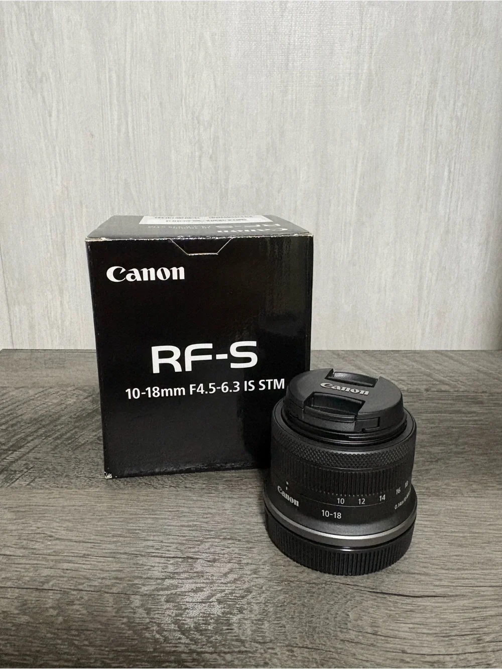 Canon RF-S 10-18mm Wide-Angle Lens - Black